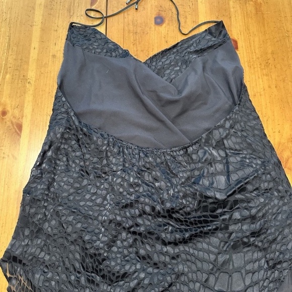 HAUTE HIPPIE Black Backless Halter Cowl Drape Neck New NWOT Animal Print - Large - Picture 3 of 4